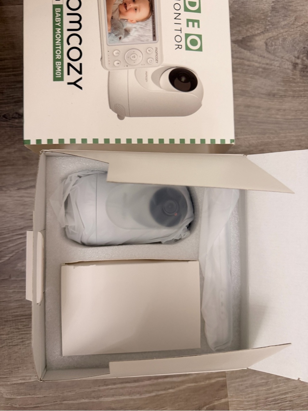 Momcozy BM01 White Baby Video Monitor with Night Vision